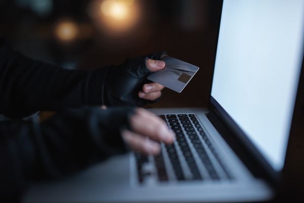Как быстро заработать деньги: в интернете, без вложений