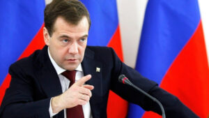 medvedev-prokommentiroval-ubijstvo-kirillova-f933cce.jpg