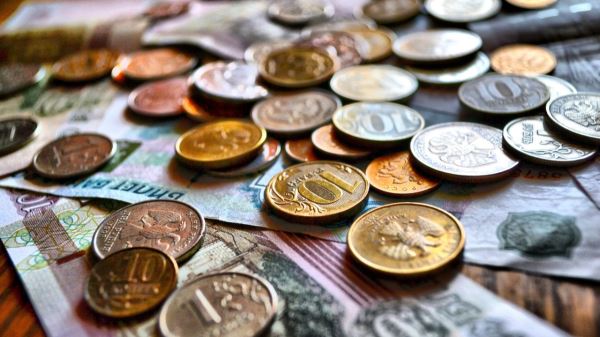 Россиян, имеющих банковские вклады, предупредили о последствиях